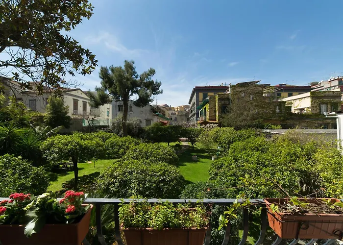 Bed and Breakfast The Bellini House By House In Napoli