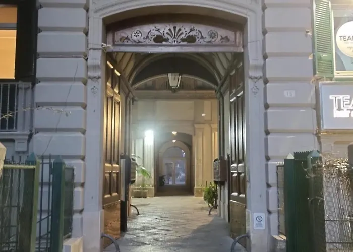 Bed and Breakfast Amedeo Square Napoli